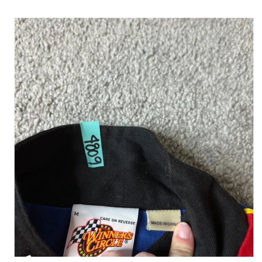 Winners Circle measurements chest
